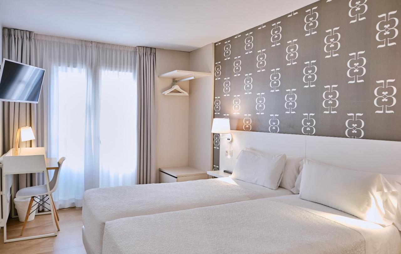Hostal Suso Σαντιάγο ντε Κομποστέλα Εξωτερικό φωτογραφία