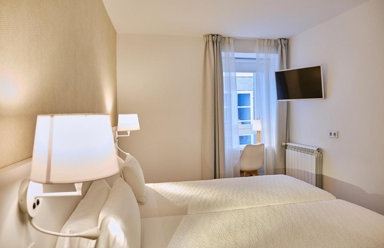 Hostal Suso Σαντιάγο ντε Κομποστέλα Εξωτερικό φωτογραφία