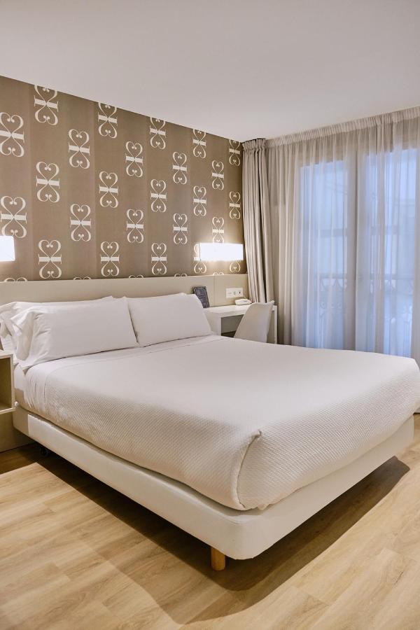Hostal Suso Σαντιάγο ντε Κομποστέλα Εξωτερικό φωτογραφία