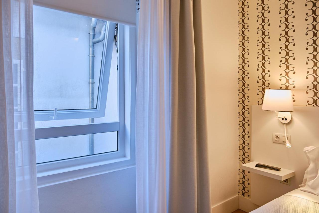 Hostal Suso Σαντιάγο ντε Κομποστέλα Εξωτερικό φωτογραφία