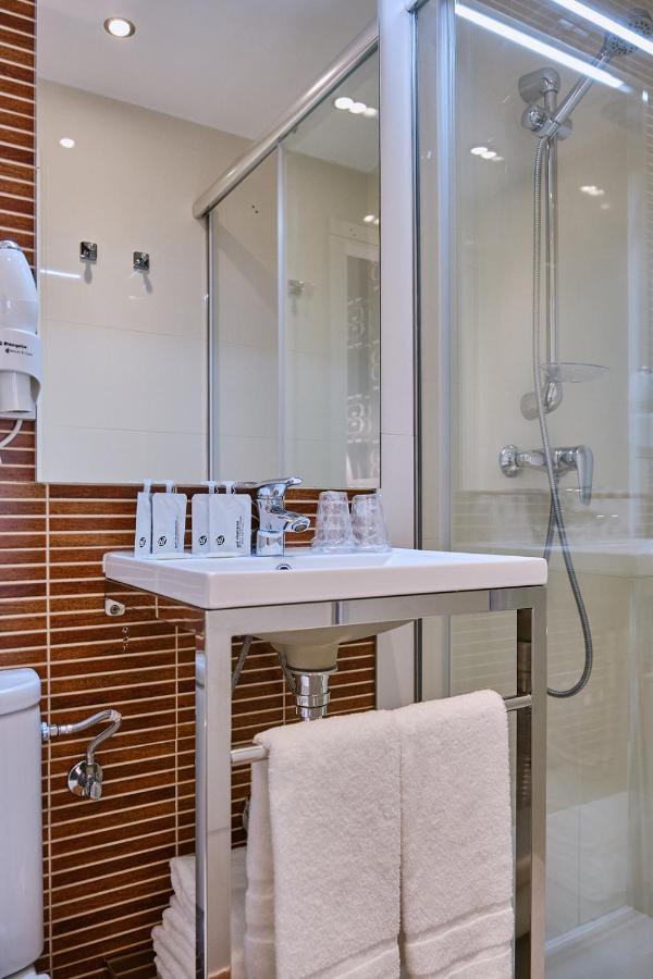 Hostal Suso Σαντιάγο ντε Κομποστέλα Εξωτερικό φωτογραφία