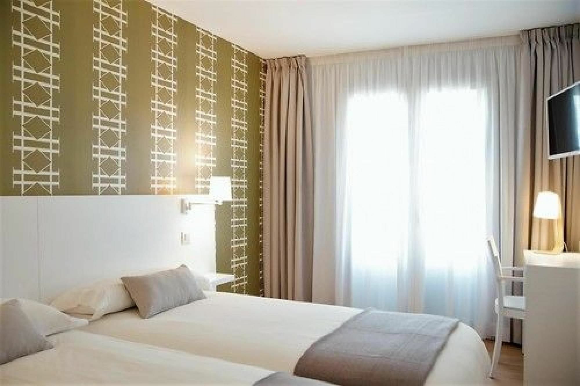 Hostal Suso Σαντιάγο ντε Κομποστέλα Εξωτερικό φωτογραφία